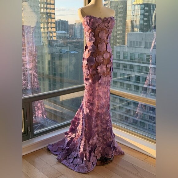 🆕 BRONX & BANCO 🧿 NWOT Jasmine Floral-Appliqued Gown, Lilac - Sz XS US 2 - Picture 11 of 16